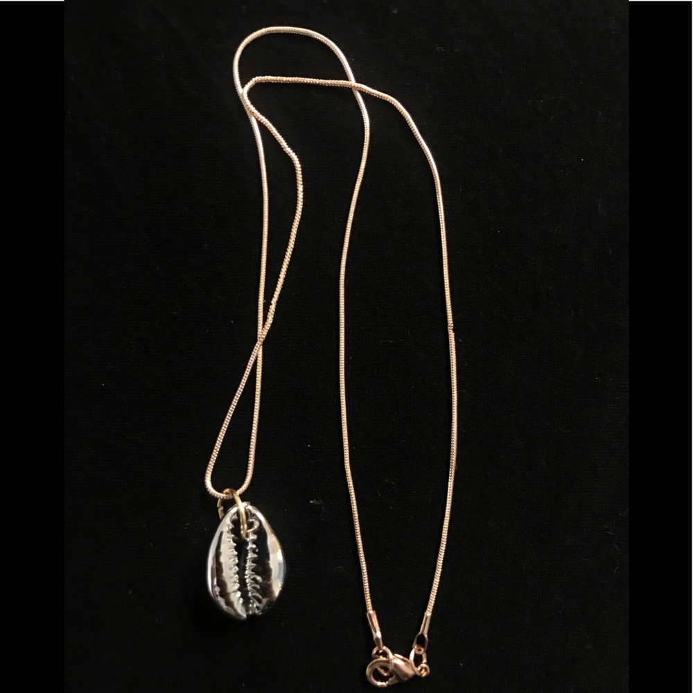 Shell Necklace